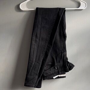 Levi’s Black Skinny Jeans